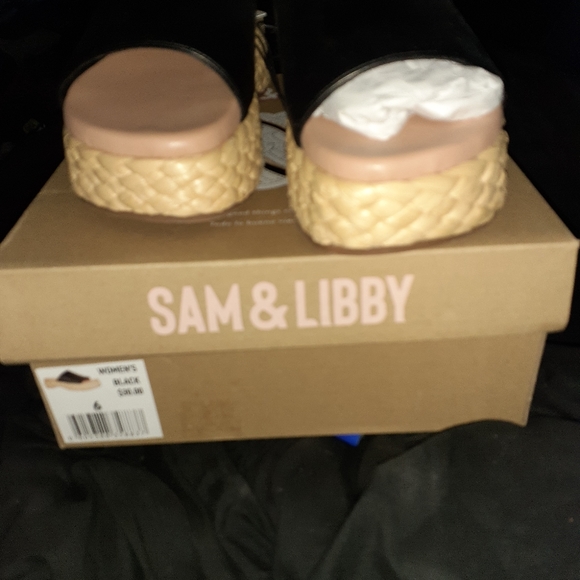 SAM AND LIBBY sandals/shoes black and tan. Size 6 - Picture 3 of 4